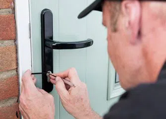 Paterson Pro Locksmith Paterson, NJ 973-601-2512 - 5a-unlock-door